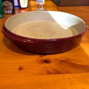Pampered chef, stone, round baker with cover